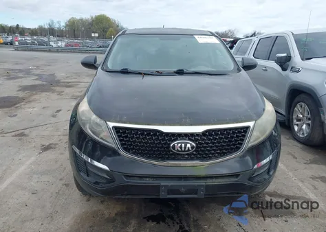 2015 Kia Sportage Lx z USA, uszkodzony, nr VIN KNDPBCAC2F7680602